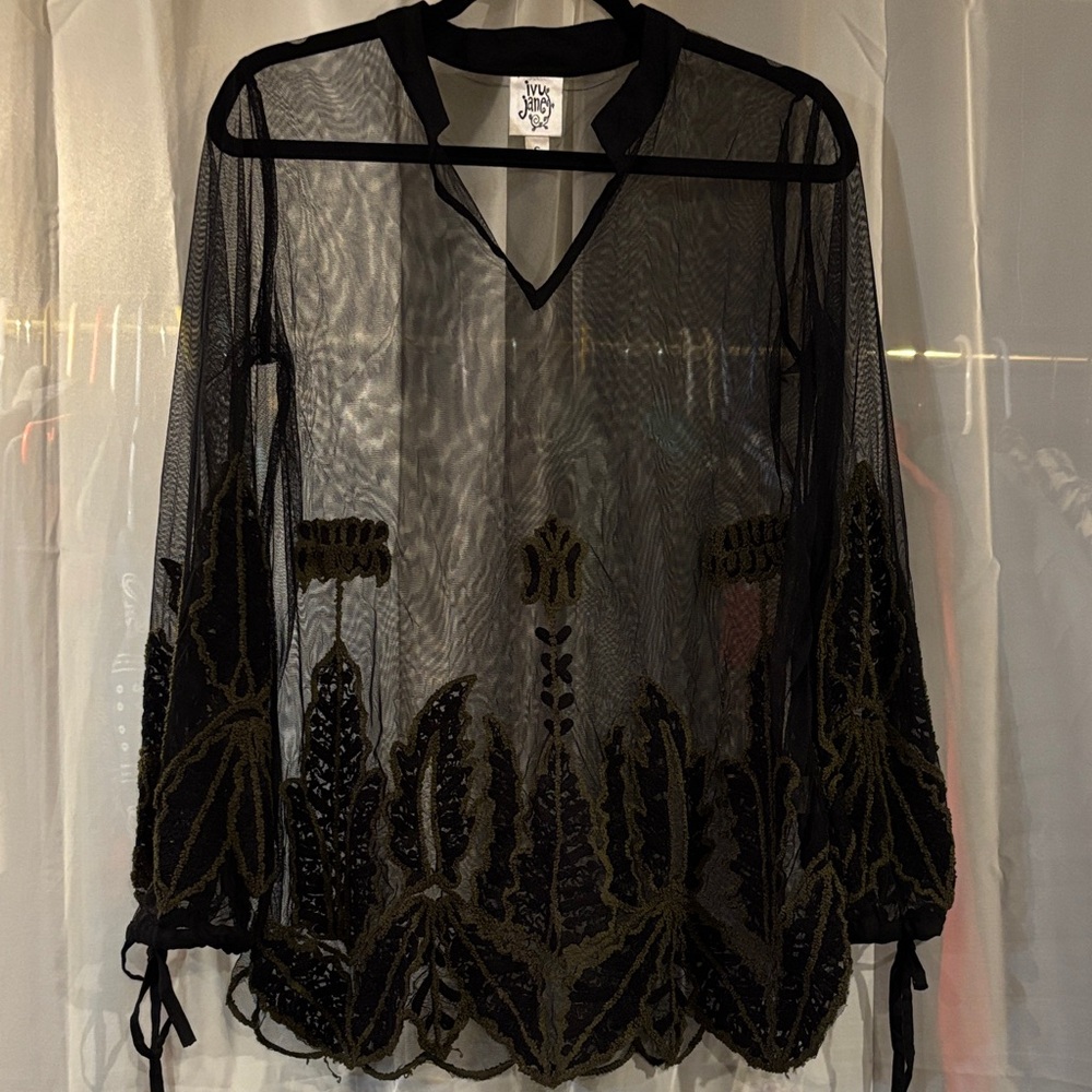 Anthropologie Ivy Jane Black Soft Mesh Floral Embroidered Blouse